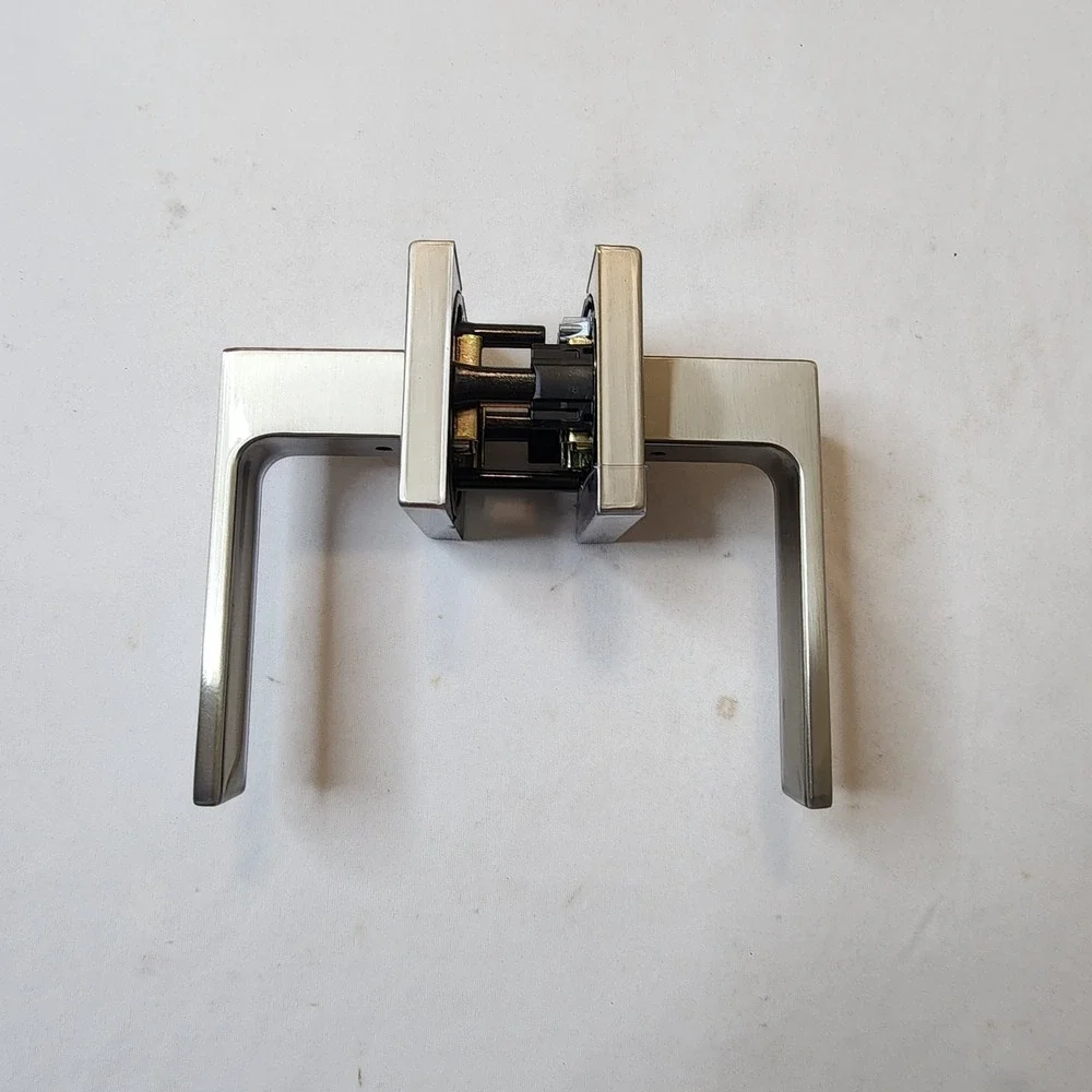 Kwikset Singapore Square Satin Nickel Bed/Bath Door Handle Microban and Lock